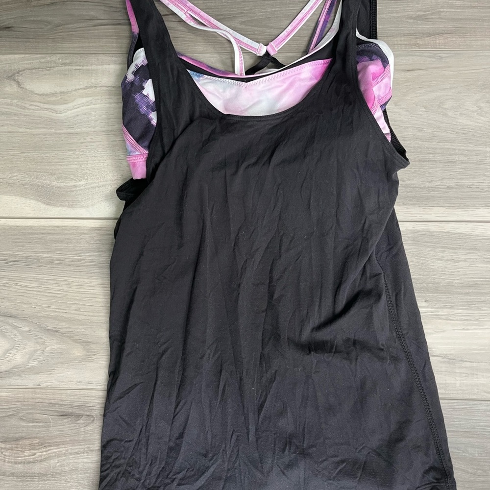 Lululemon tank with bra